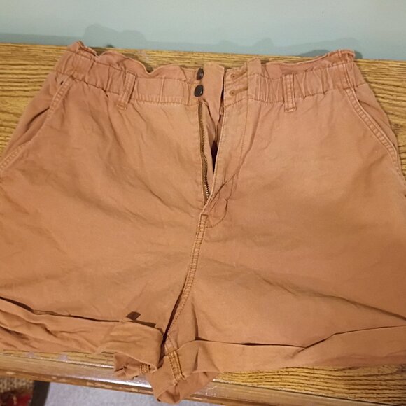 Universal Thread High Rise Paper Bag Shorts - Picture 1 of 6